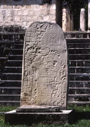 Seibal, Stela 10, Ultimative Klassik-Periode, 849 n. Chr.